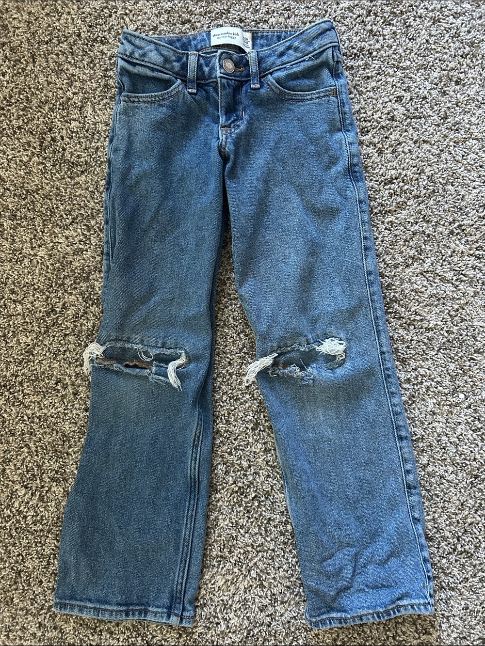 abercrombie kids Distressed Medium Blue 5/6 LONG low rise baggy